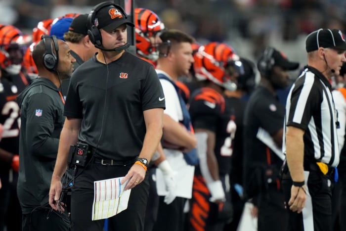 Cincinnati Bengals head coach Zac Taylor paces the sideline in the third quarter of an NFL Week 2 game against the Dallas Cowboys, Sunday, Sept. 18, 2022, at AT&T Stadium in Arlington, Texas. The Dallas Cowboys won, 20-17. Nfl Cincinnati Bengals At Dallas Cowboys Sept 18 2444